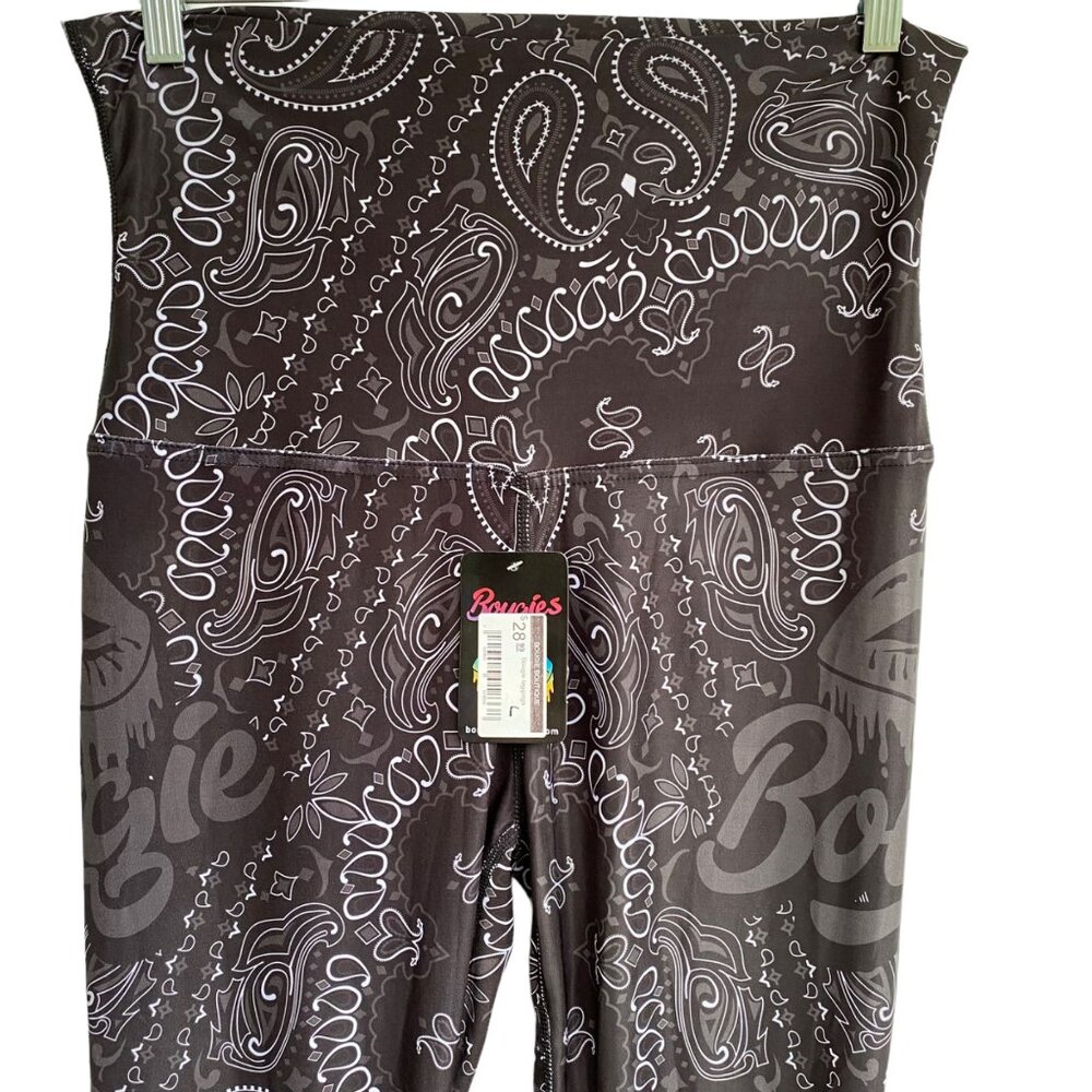 Bougie Boutique Women’s Leggings Size XXL 2XL Black White Paisley Print Spellout - Picture 8 of 8